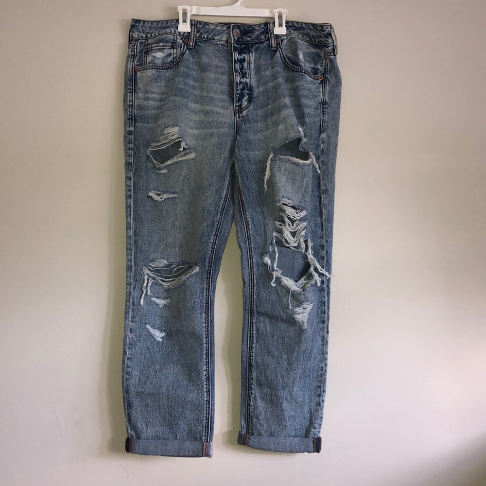 Light Blue Boyfriend Jeans